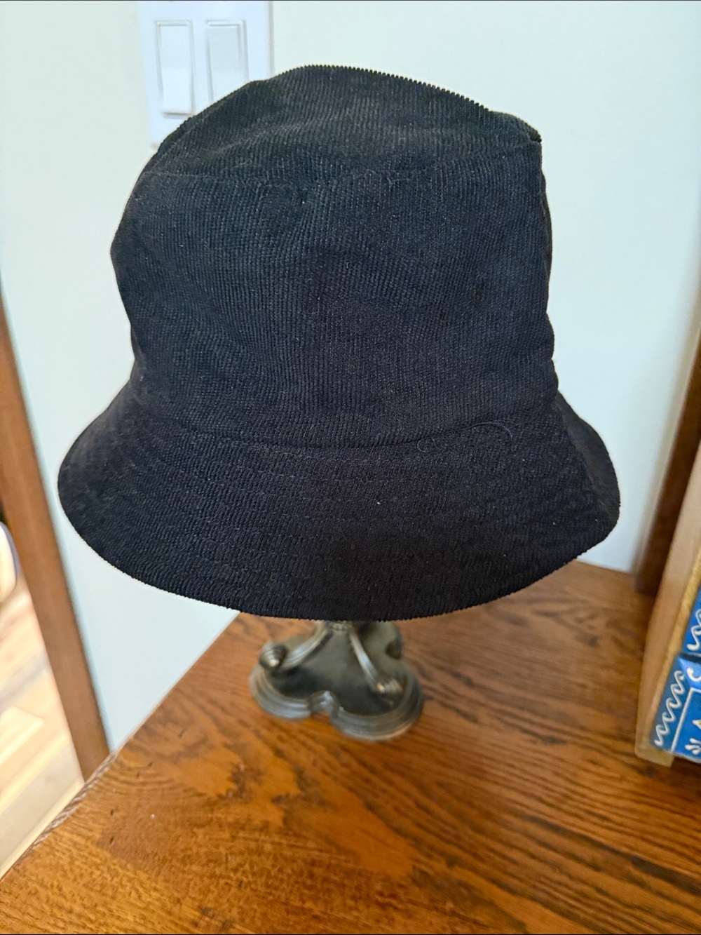 Everyday corduroy, black Bucket Hat
